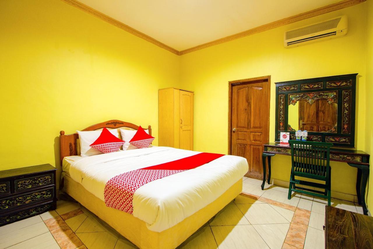 Oyo 1770 Hotel Mawar Saron 2 Kejayan Exterior photo