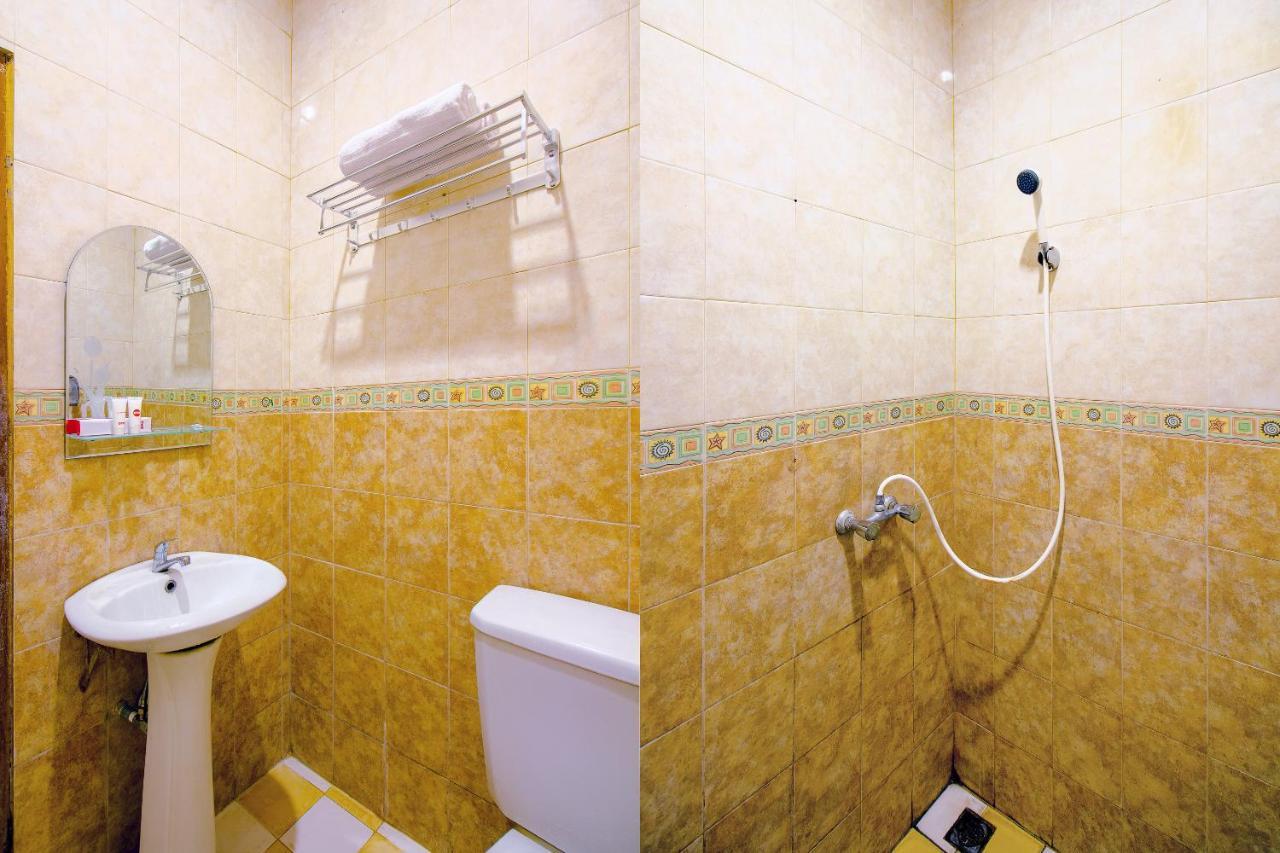 Oyo 1770 Hotel Mawar Saron 2 Kejayan Exterior photo