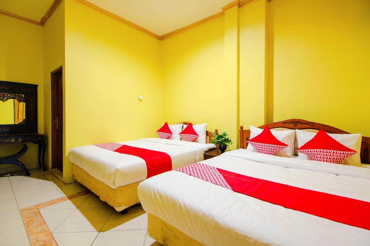 Oyo 1770 Hotel Mawar Saron 2 Kejayan Exterior photo